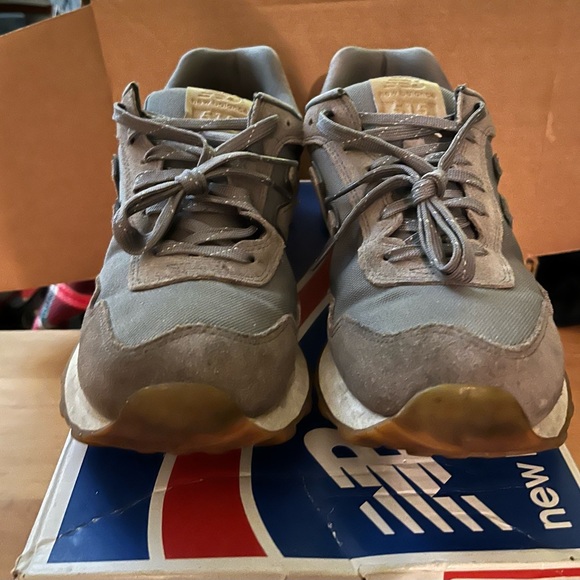 2 pairs New Balance used - Picture 12 of 16